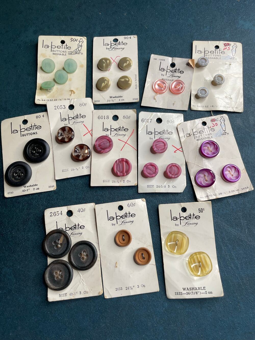 VTG Lot of La Petite Sewing Buttons on Cards Variety Sizes and Colors Craft
